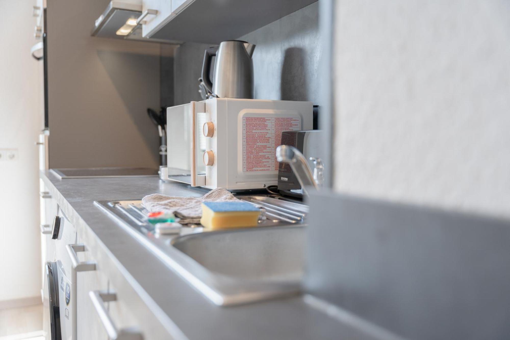 Modernes Apartment In Top Lage Komfortabel Eingerichtet Mit Arbeitsplatz Und Kueche - Geibelsuite Hannover Ngoại thất bức ảnh