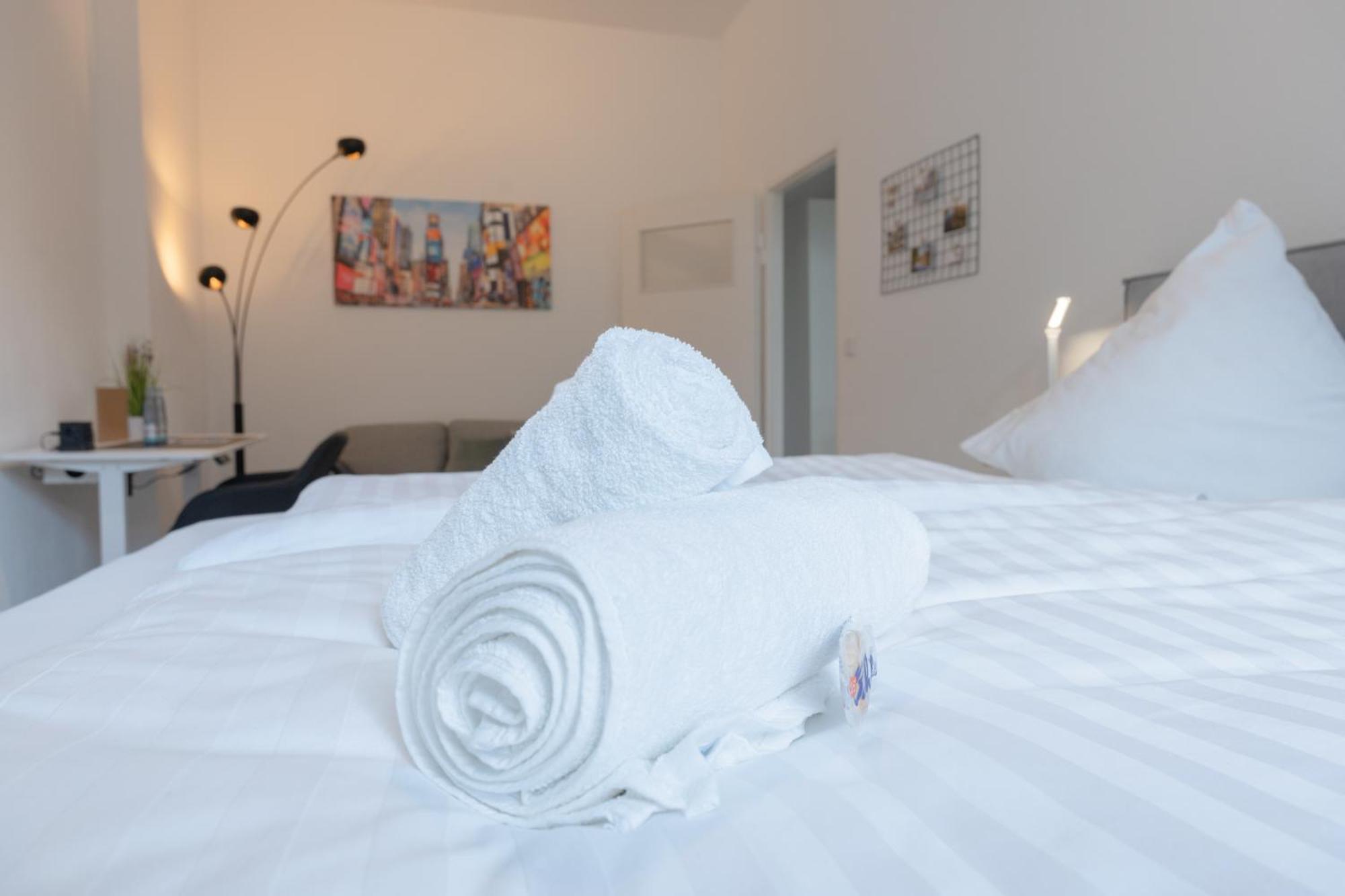Modernes Apartment In Top Lage Komfortabel Eingerichtet Mit Arbeitsplatz Und Kueche - Geibelsuite Hannover Ngoại thất bức ảnh