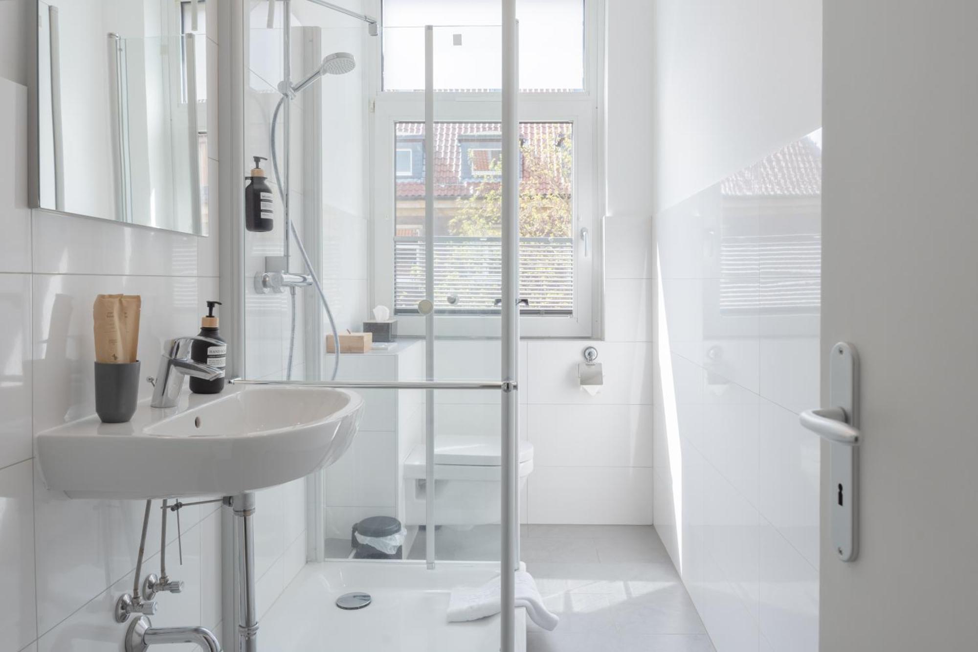 Modernes Apartment In Top Lage Komfortabel Eingerichtet Mit Arbeitsplatz Und Kueche - Geibelsuite Hannover Ngoại thất bức ảnh